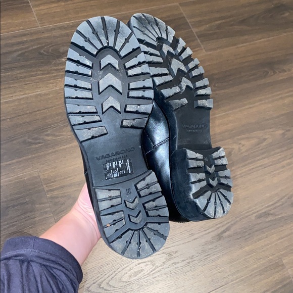 Vagabond Shoemakers Kenova Chelsea Boots - Picture 8 of 10